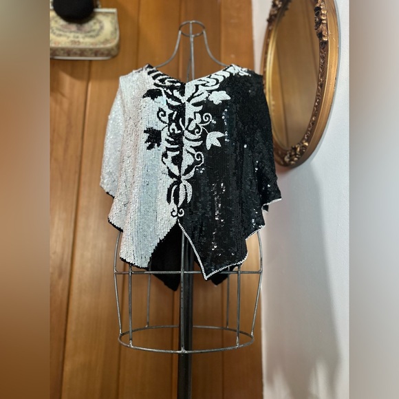 Vintage sequin, 100% silk “poncho” top, medium - Picture 10 of 11